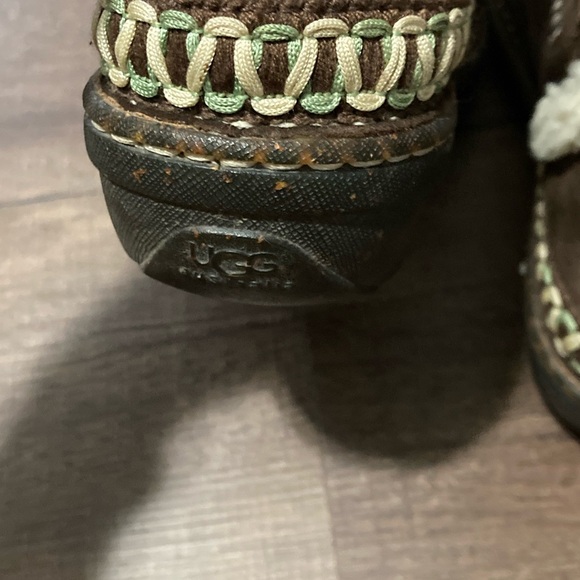 UGG Cove Ankle Boots Womens 7 Brown Suede Sherpa - Picture 4 of 6